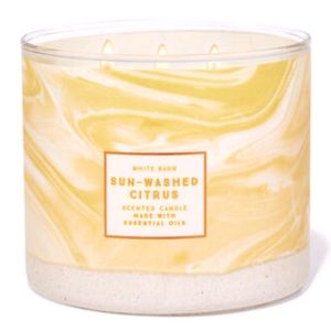 White Barn (Bath & Body Works) 3-wick Candle